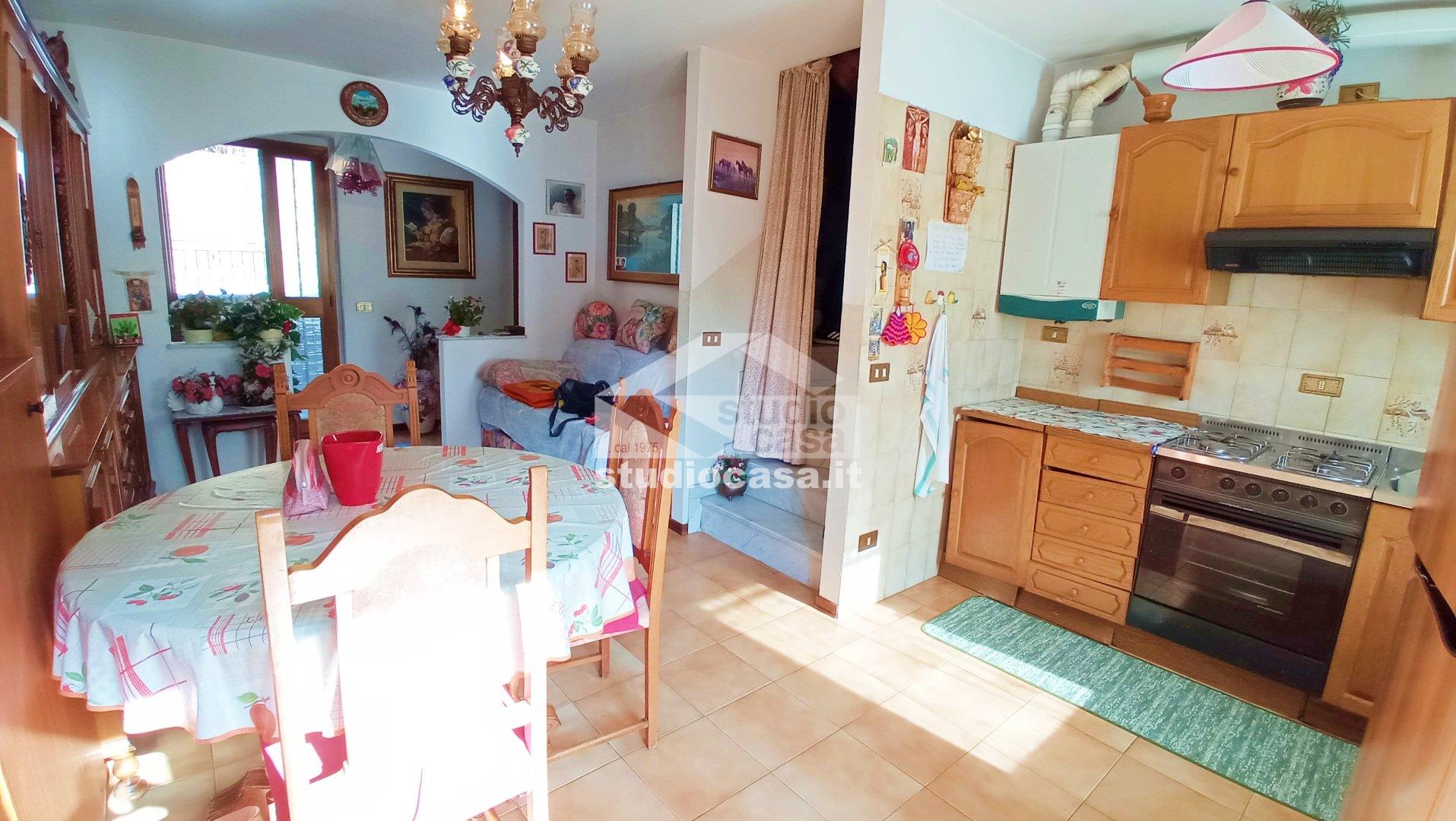 Casa Bifamiliare in vendita a Ponte Nossa