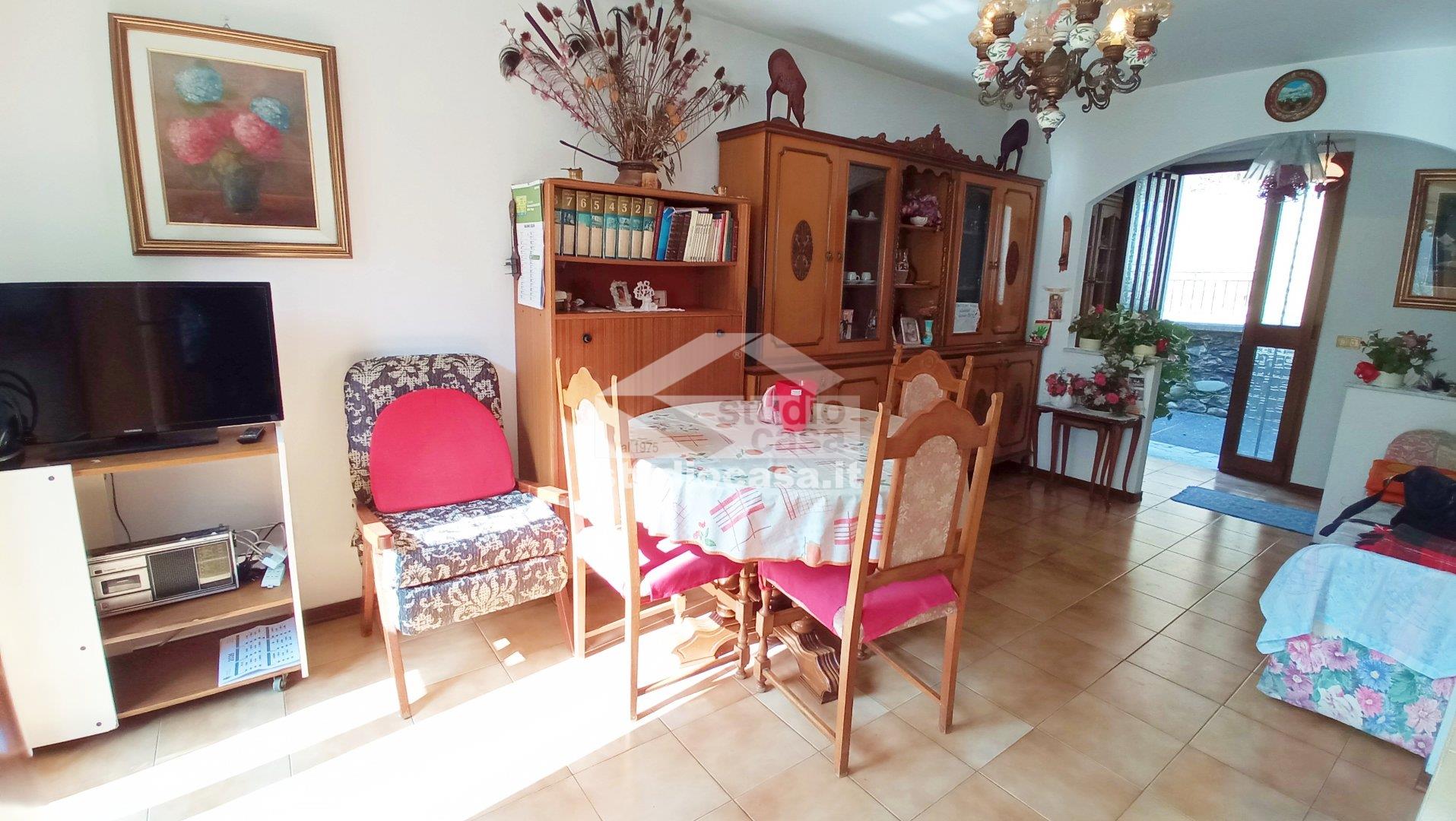 Casa Bifamiliare in vendita a Ponte Nossa