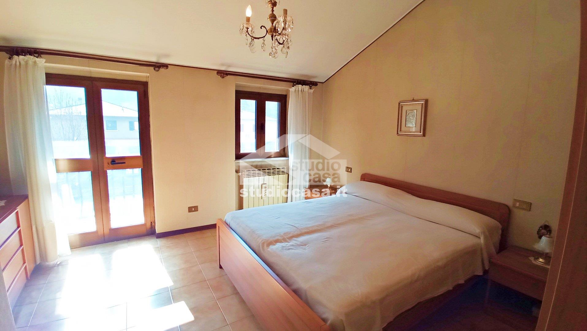 Casa Bifamiliare in vendita a Ponte Nossa