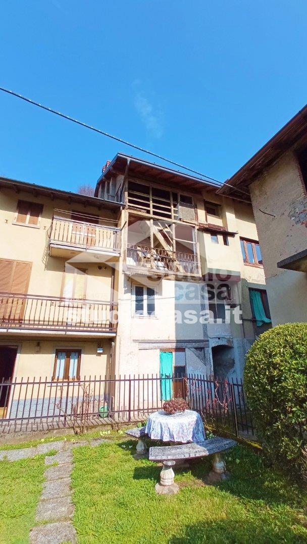 Casa Bifamiliare in vendita a Ponte Nossa