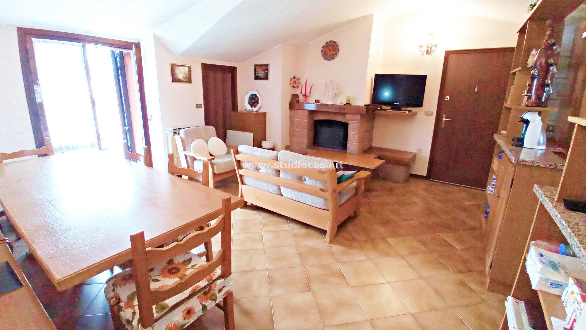 Appartamento in vendita a Rovetta