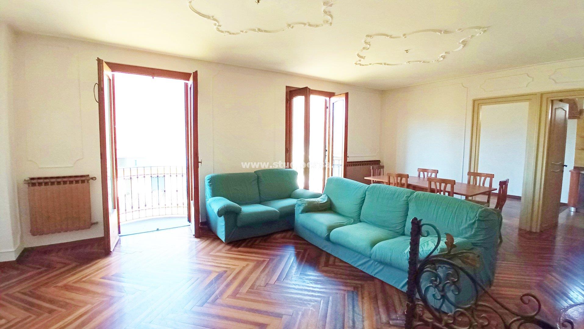 Appartamento in vendita a Villa d