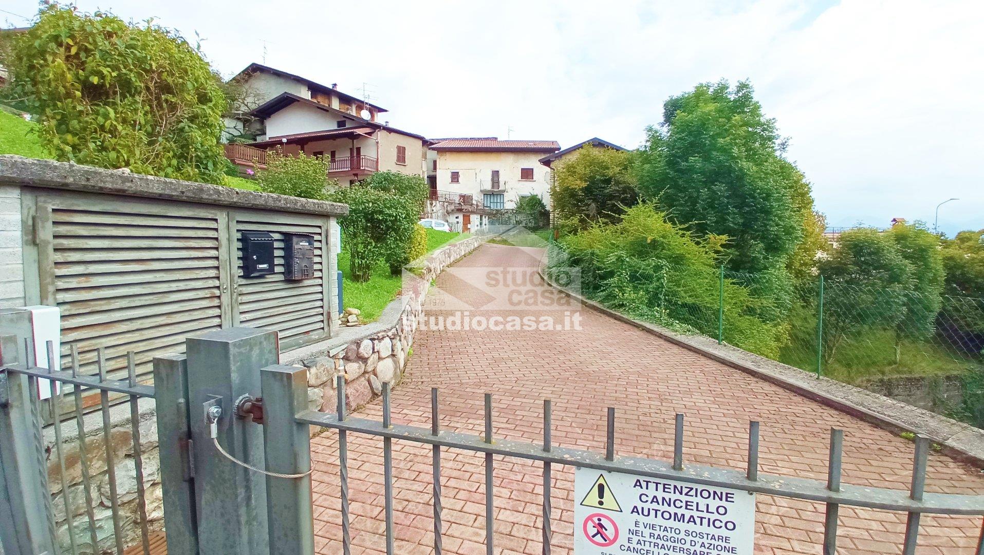 Appartamento in vendita a Premolo