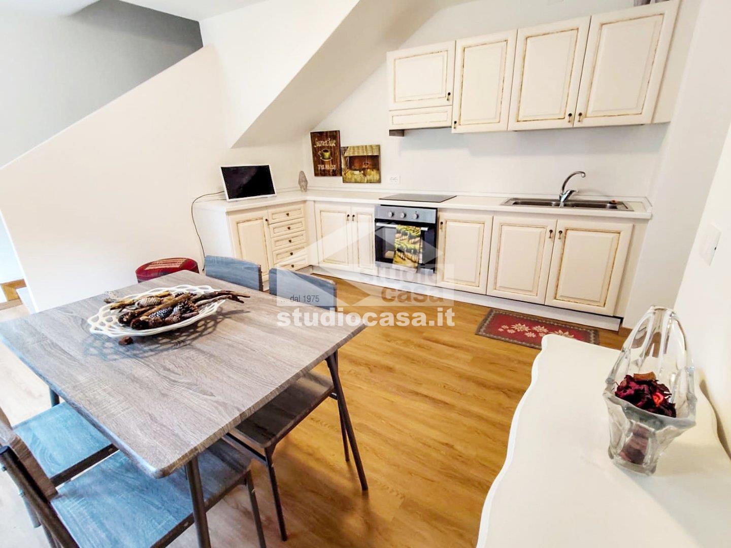 Villa a schiera in vendita a Castione della Presolana