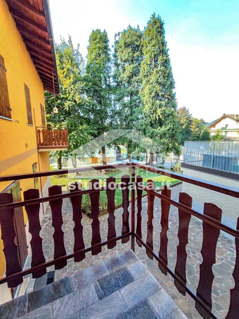 Villa a schiera in vendita a Castione della Presolana