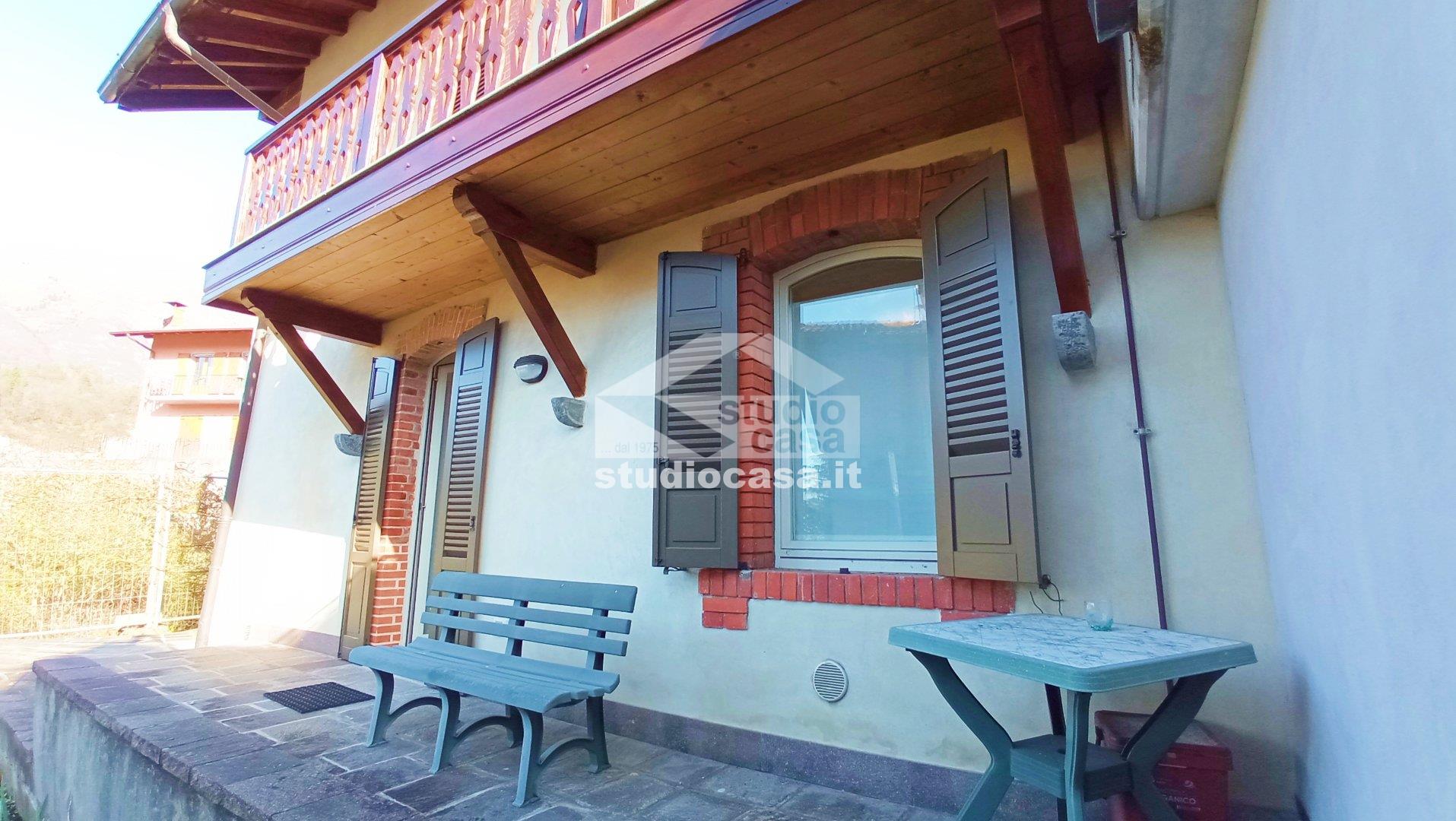 Appartamento in vendita a Rovetta