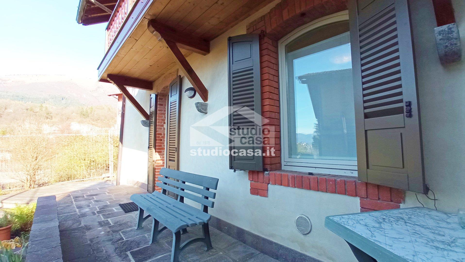 Appartamento in vendita a Rovetta