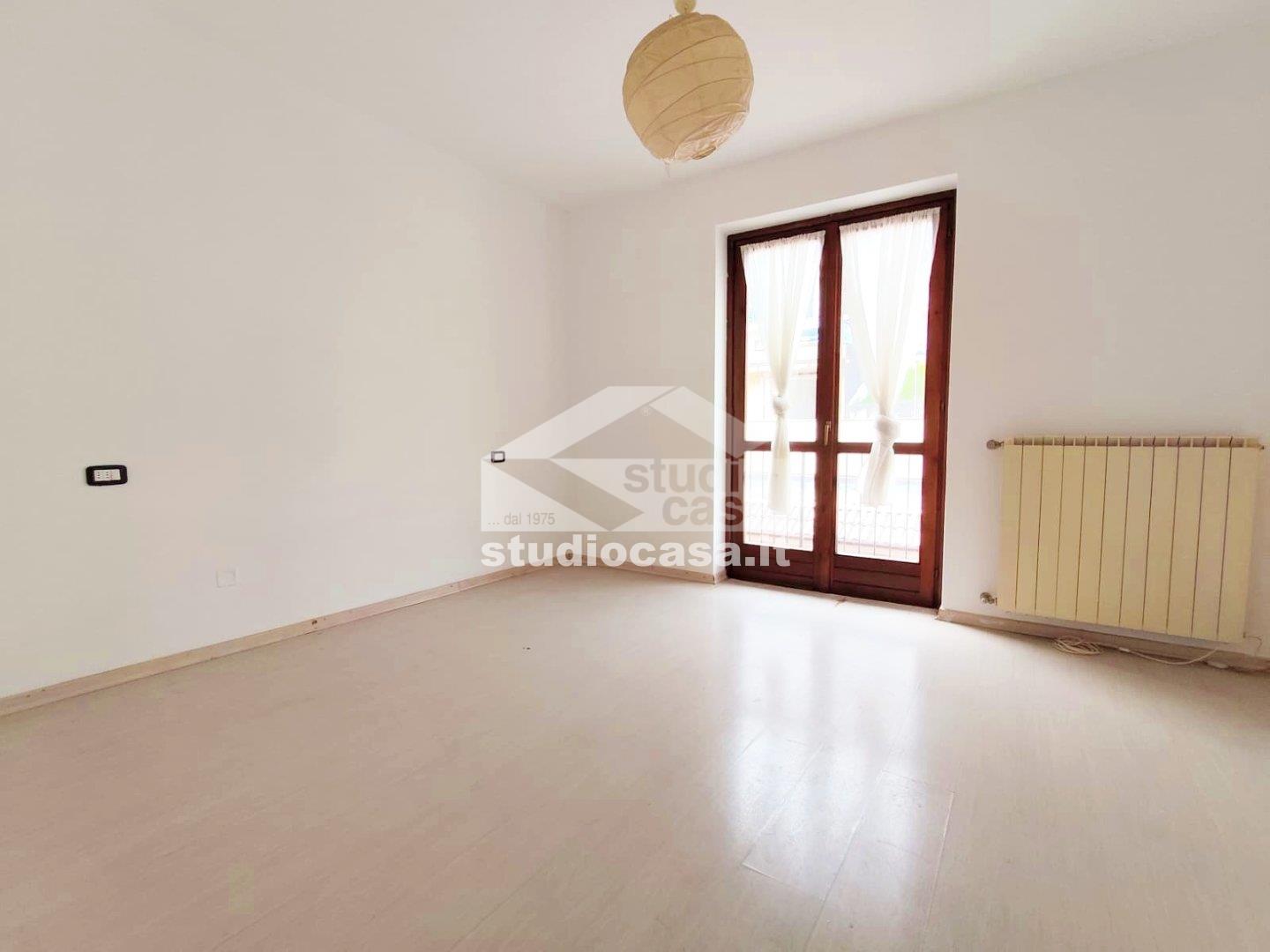 Appartamento in vendita a Parre