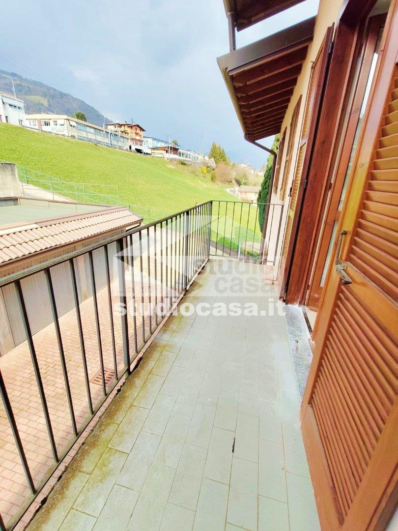 Appartamento in vendita a Parre