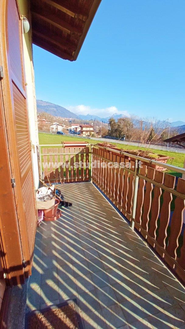 Appartamento in vendita a Ponte Nossa