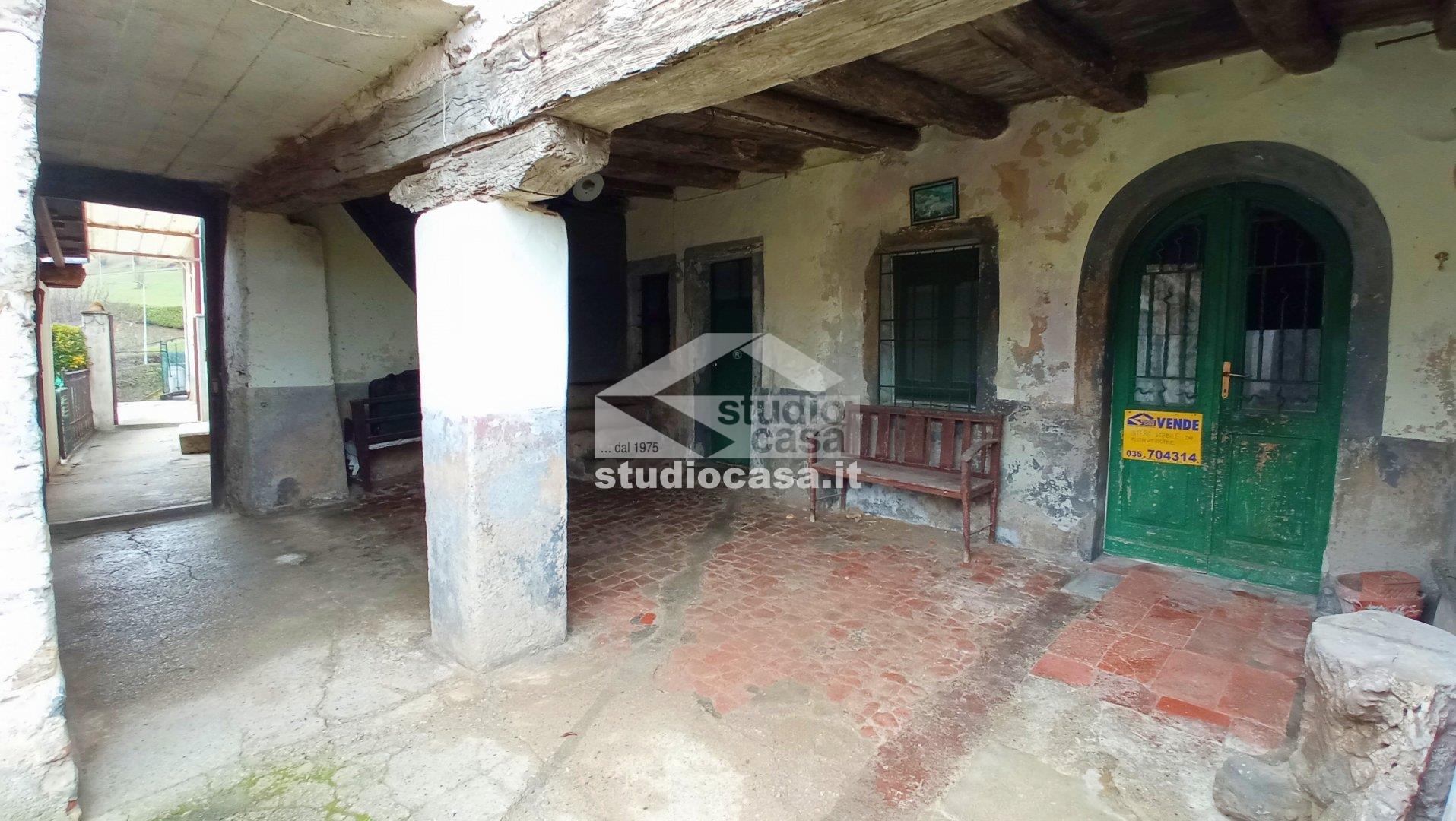 Casa Bifamiliare in vendita a Premolo