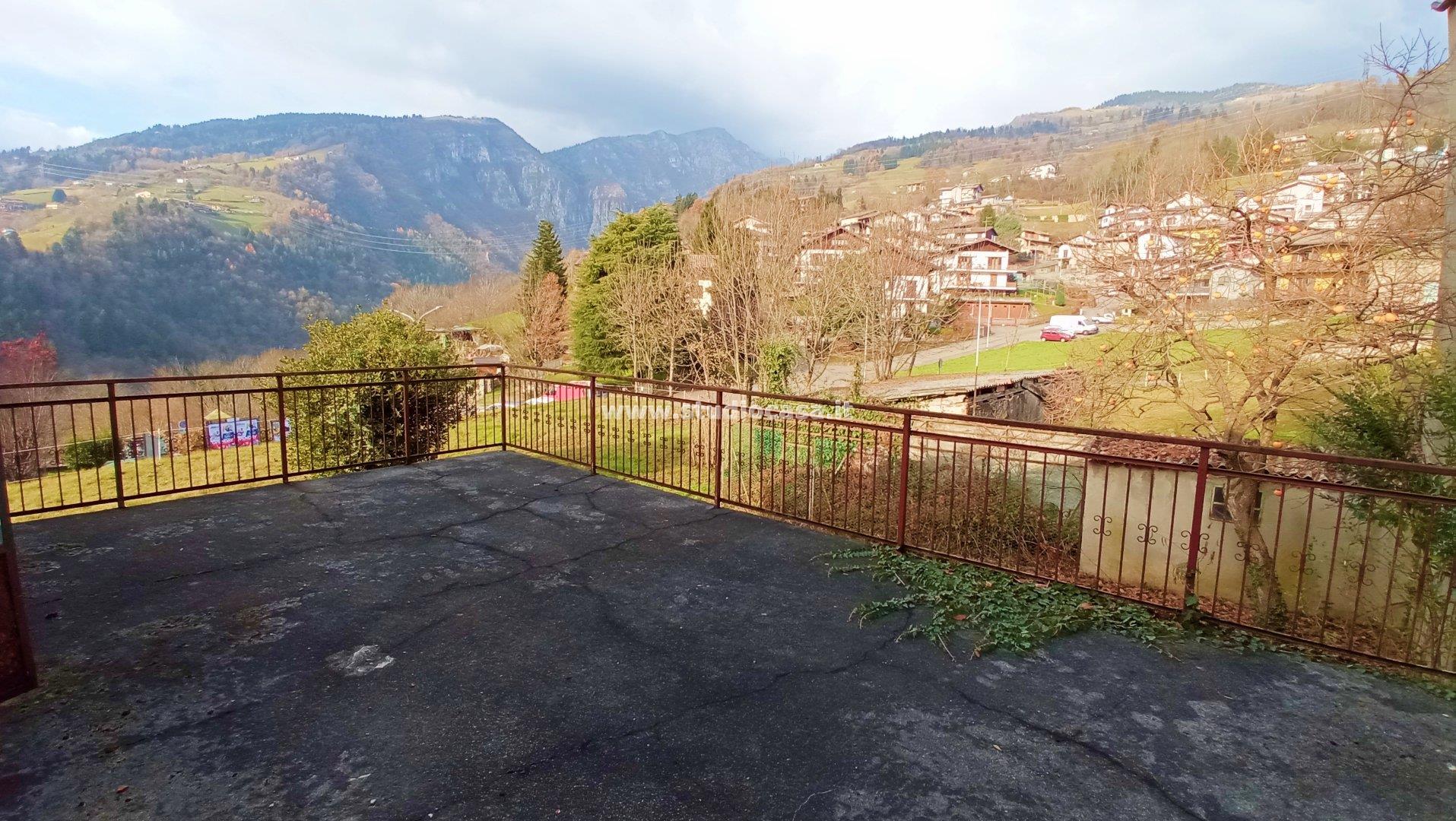 Casa Unifamiliare in vendita a Parre