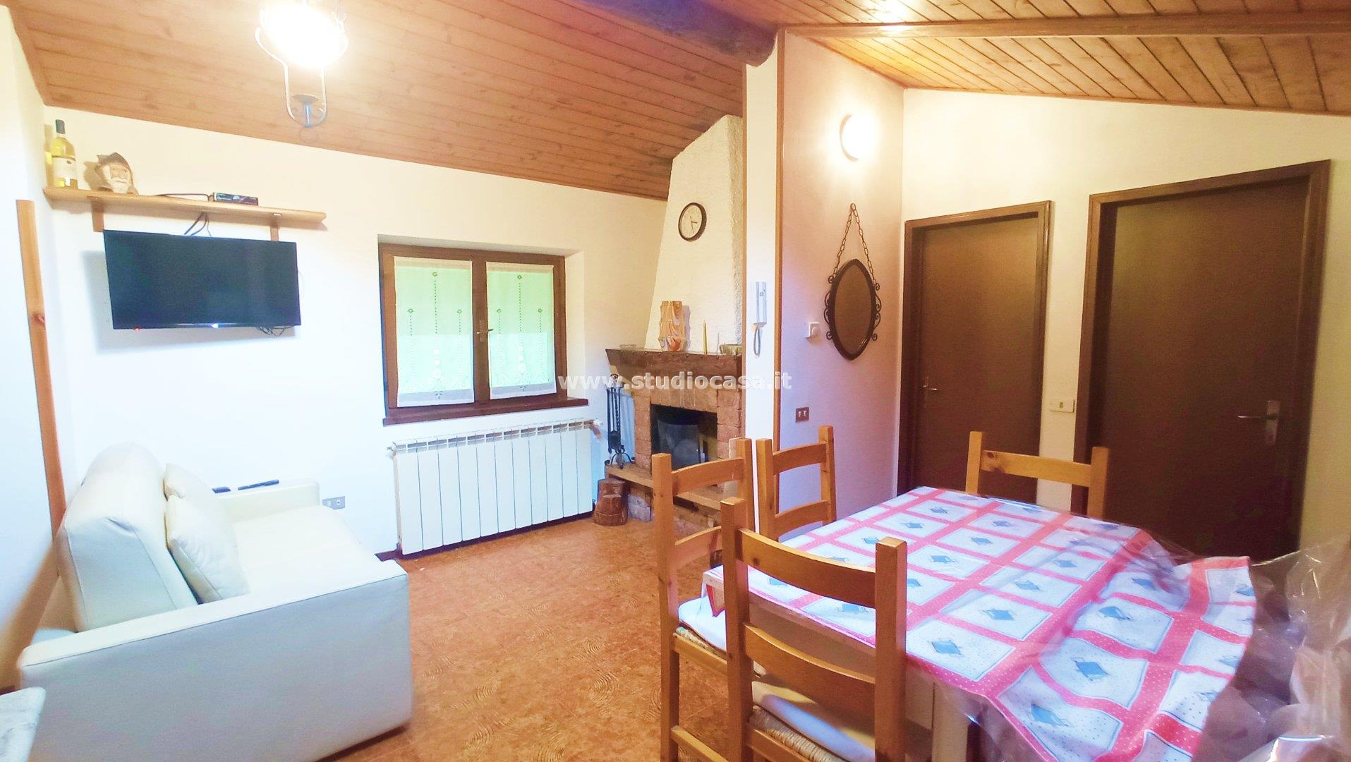 Appartamento in vendita a Oneta