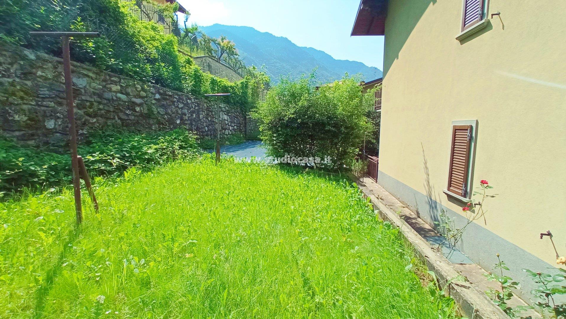 Villa Plurifamiliare in vendita a Ardesio