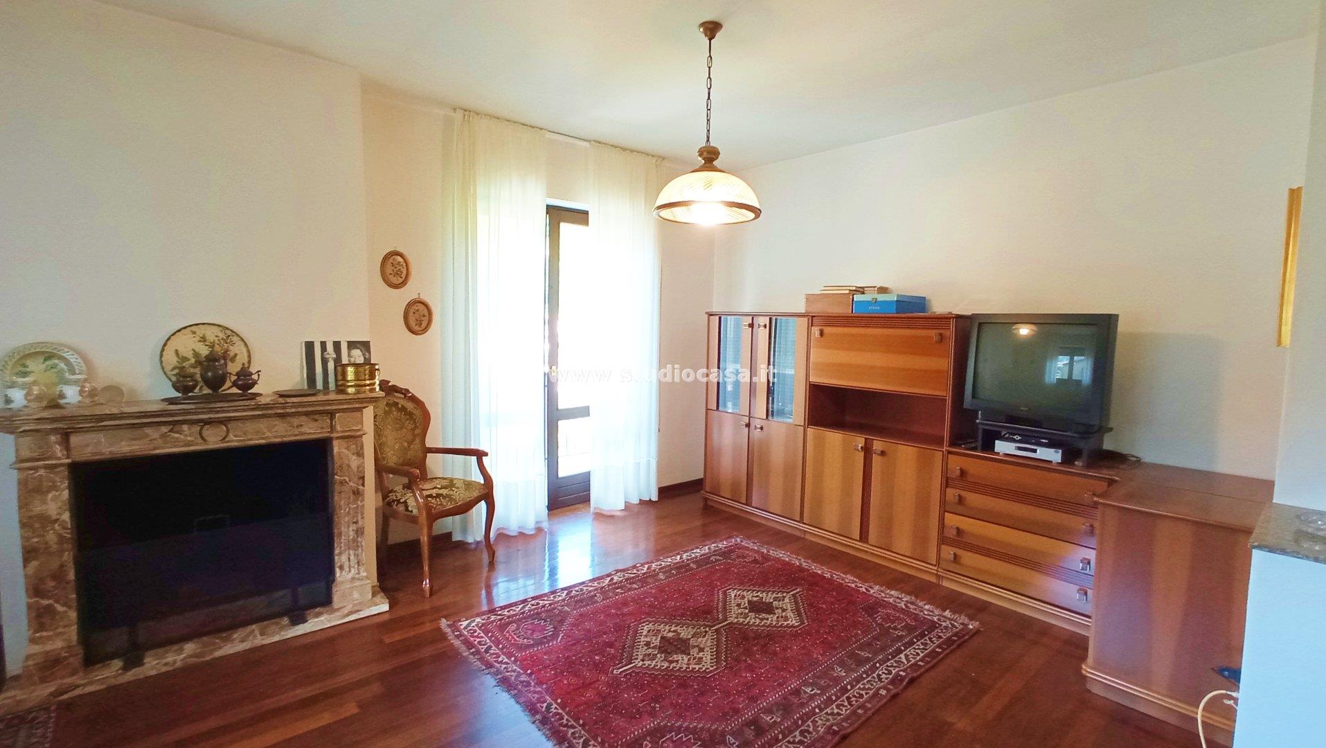 Villa Plurifamiliare in vendita a Ardesio