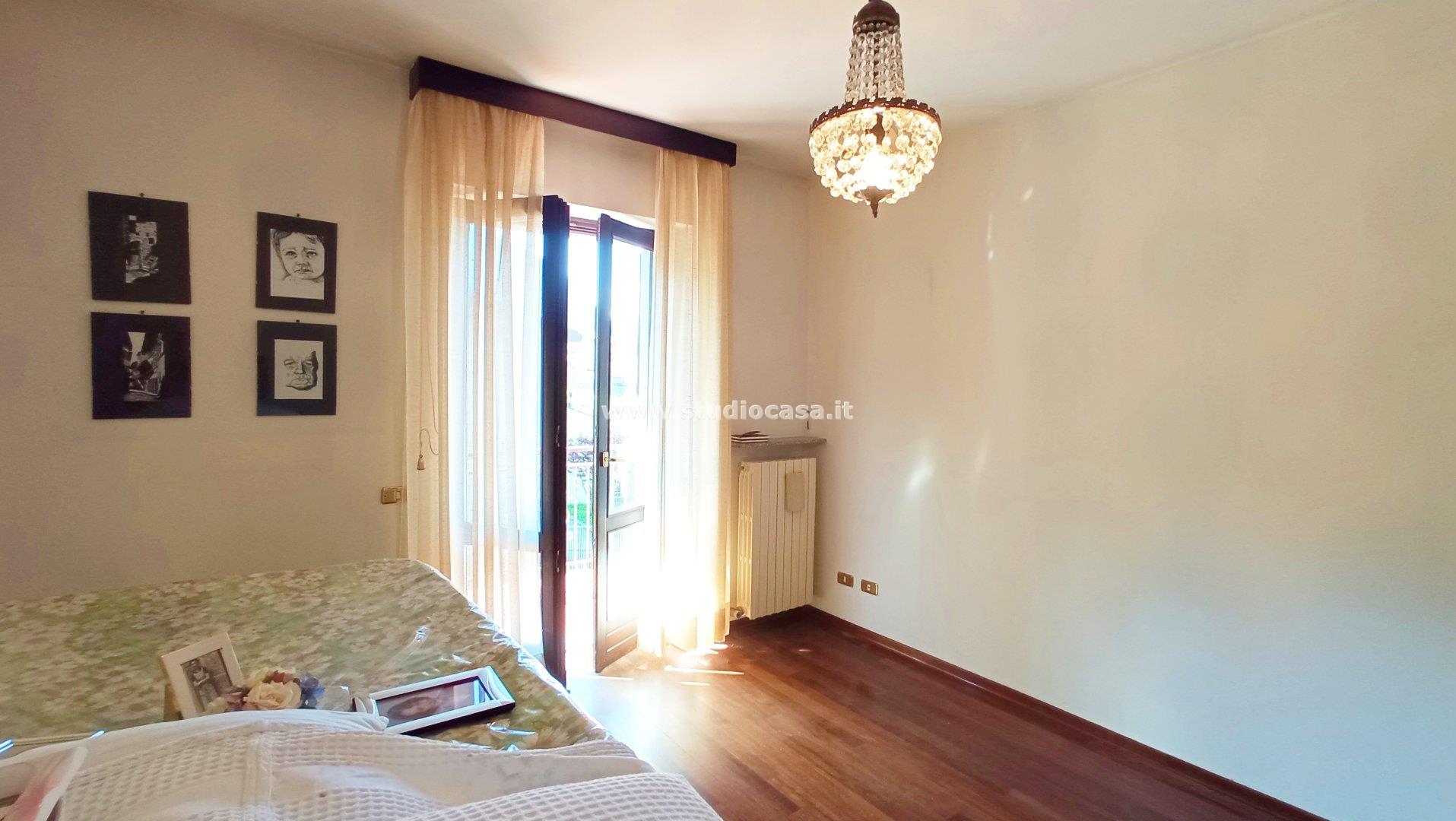 Villa Plurifamiliare in vendita a Ardesio
