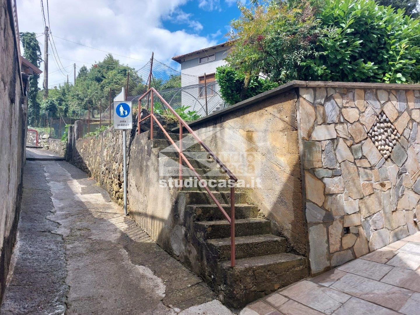 Casa Unifamiliare in vendita a Bianzano