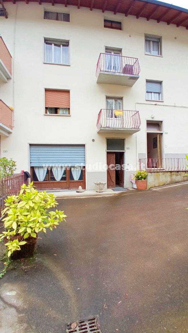 Casa Unifamiliare in vendita a Gorno