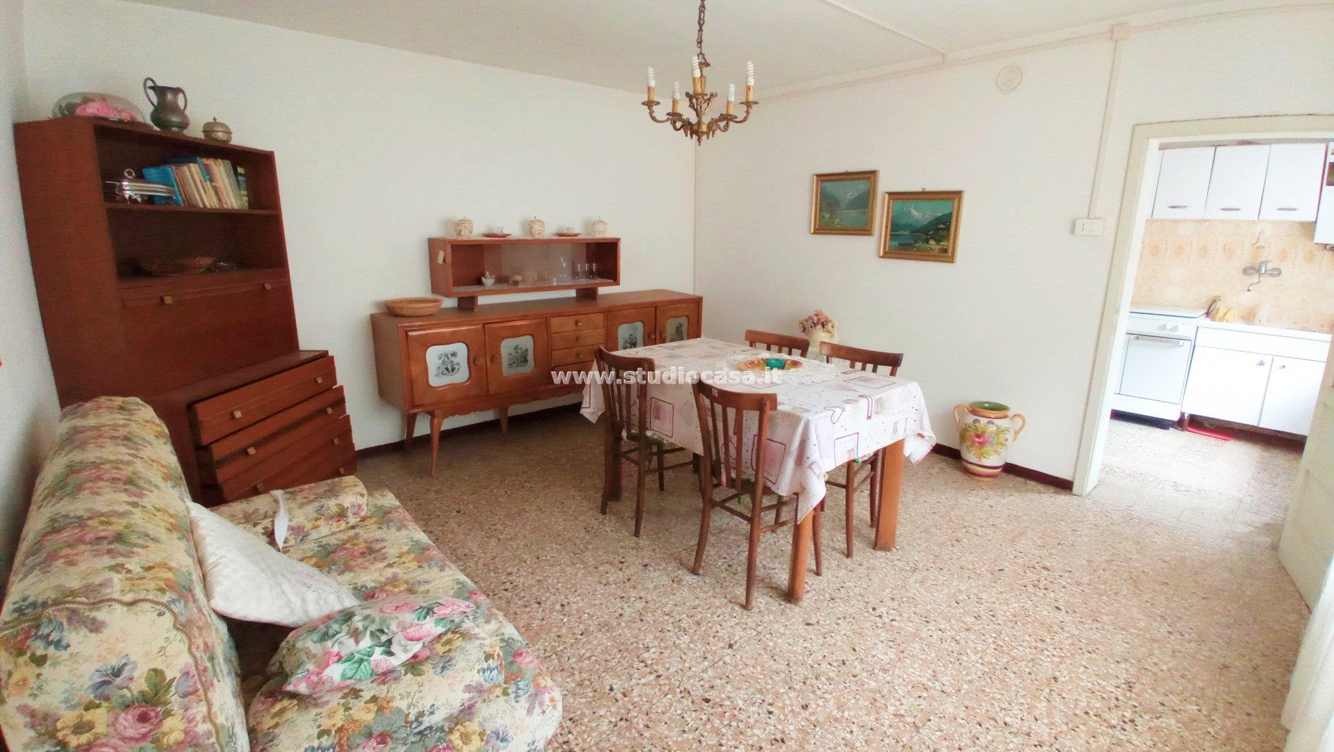Casa Unifamiliare in vendita a Gorno