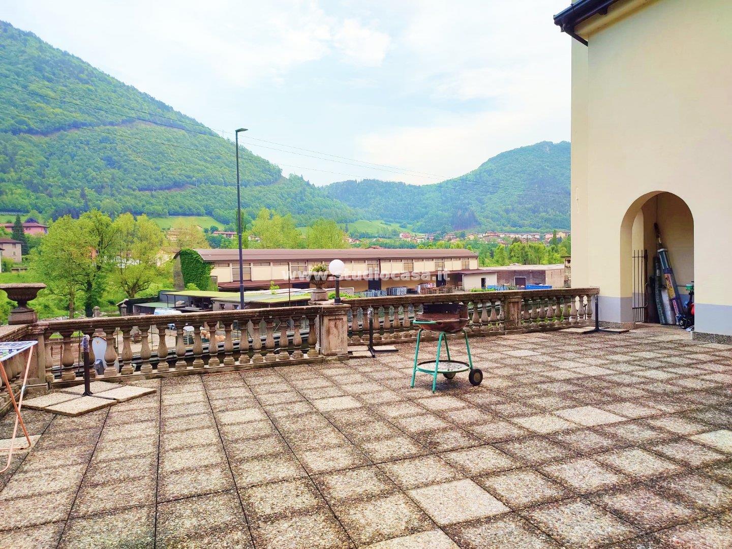 Appartamento in vendita a Villa d