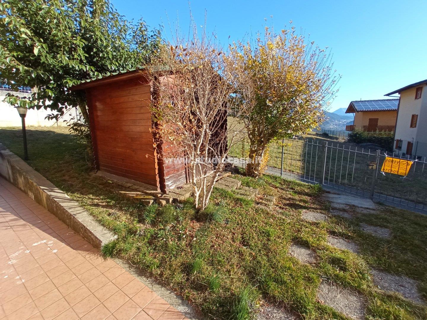 Appartamento in vendita a Parre