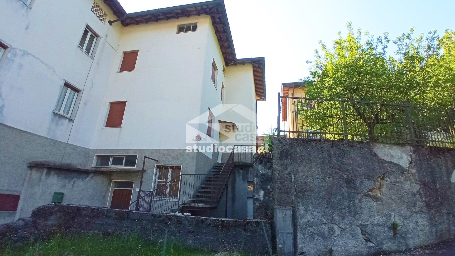 Appartamento in vendita a Ponte Nossa