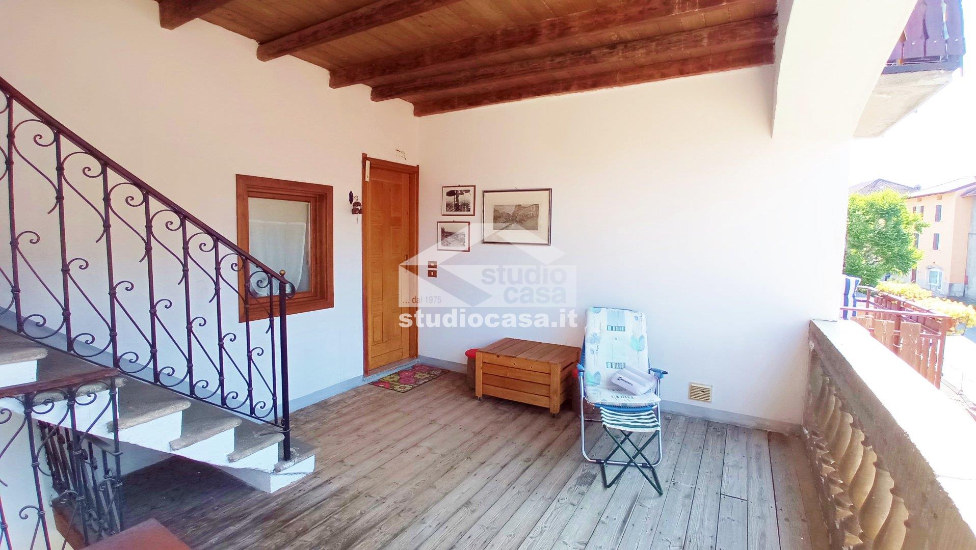 Appartamento in vendita a Rovetta