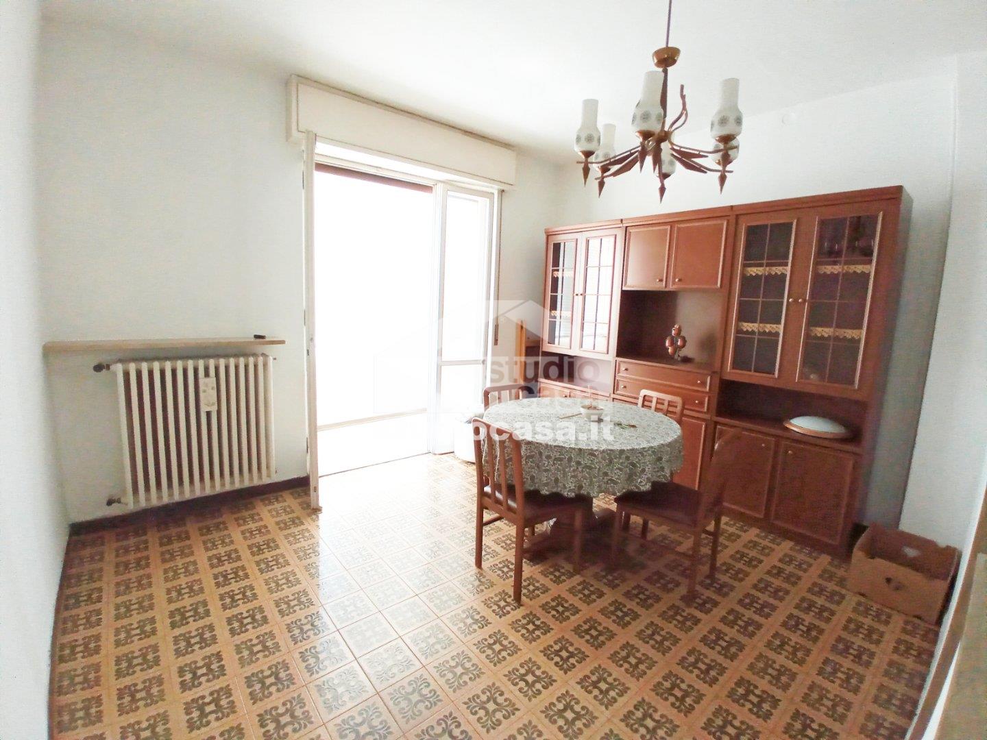 Appartamento in vendita a Parre