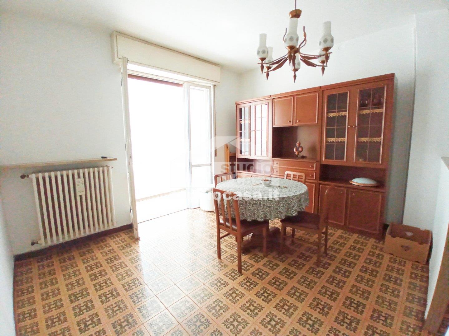 Appartamento in vendita a Parre