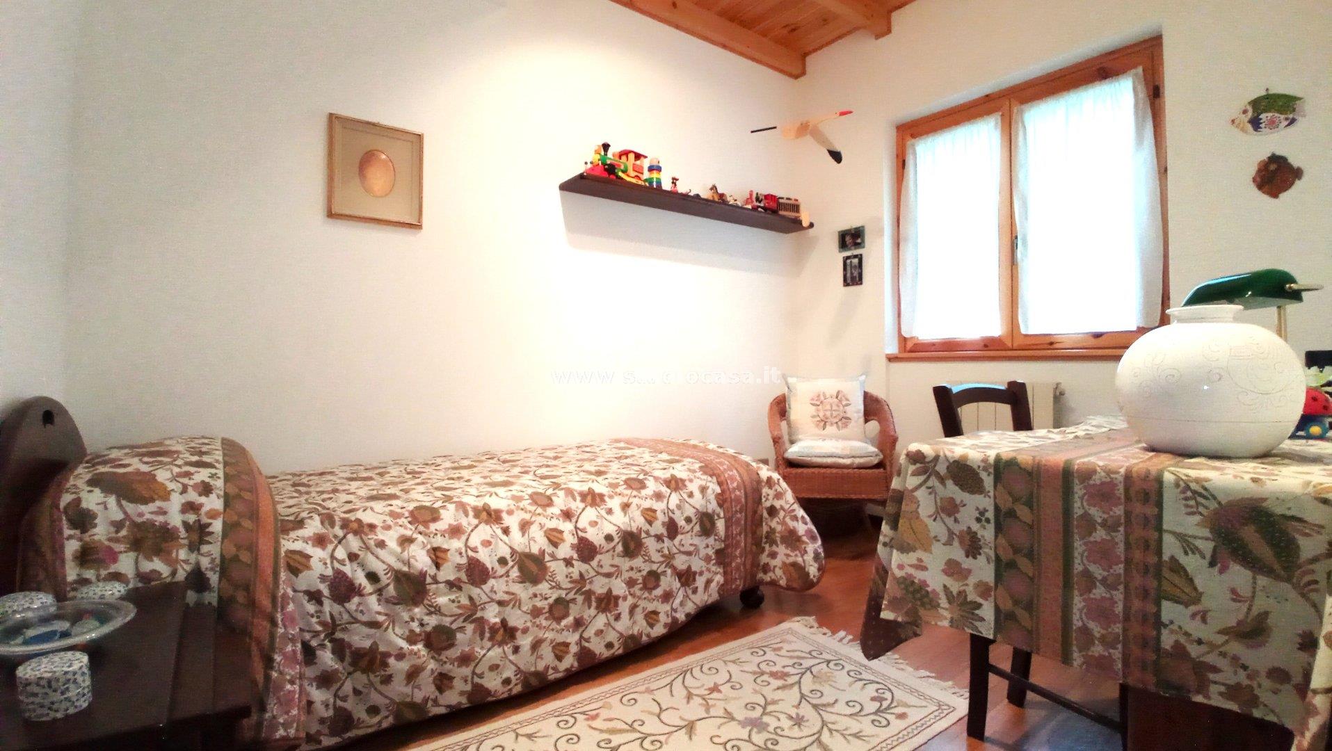 Appartamento in vendita a Rovetta
