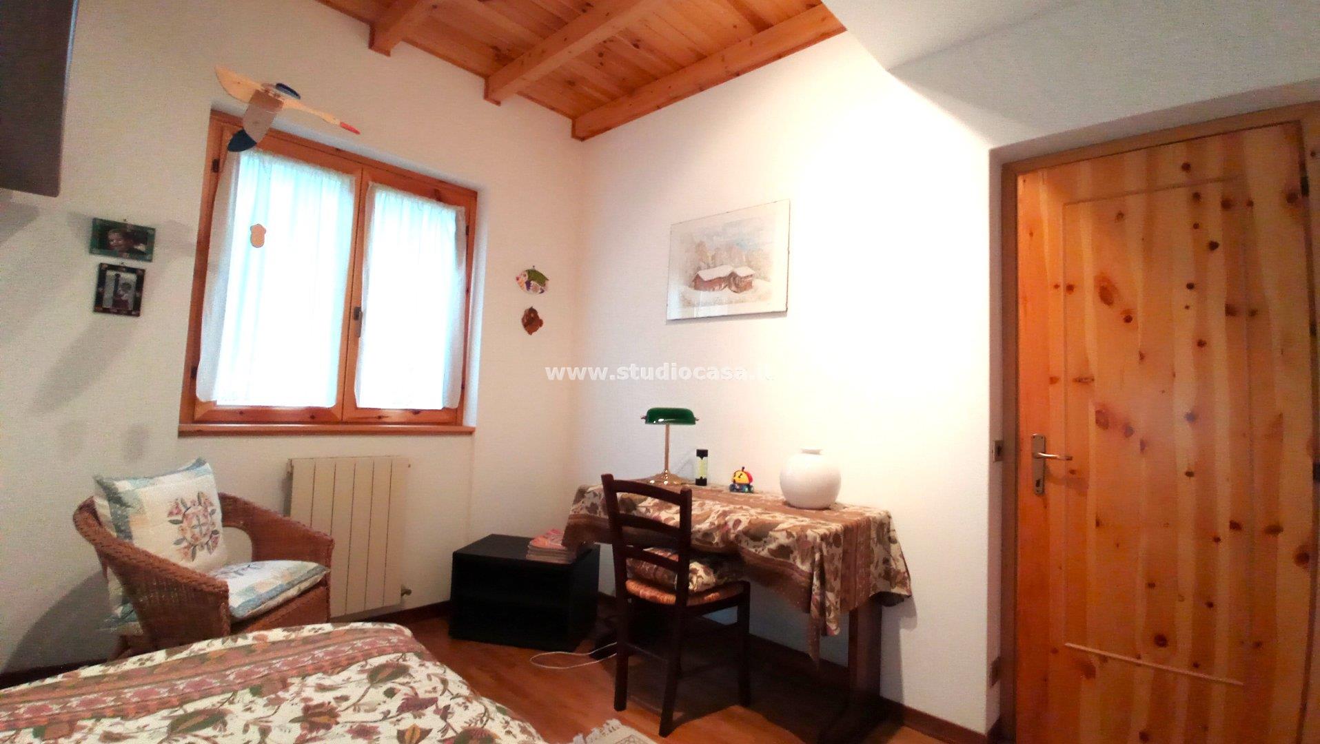 Appartamento in vendita a Rovetta