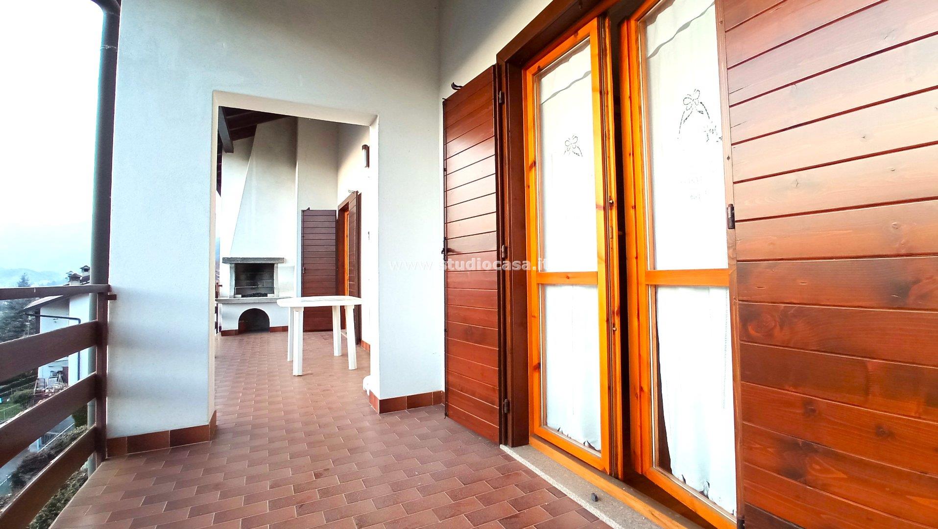 Appartamento in vendita a Rovetta