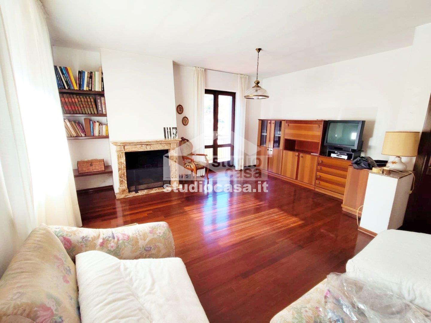 Appartamento in vendita a Gandellino
