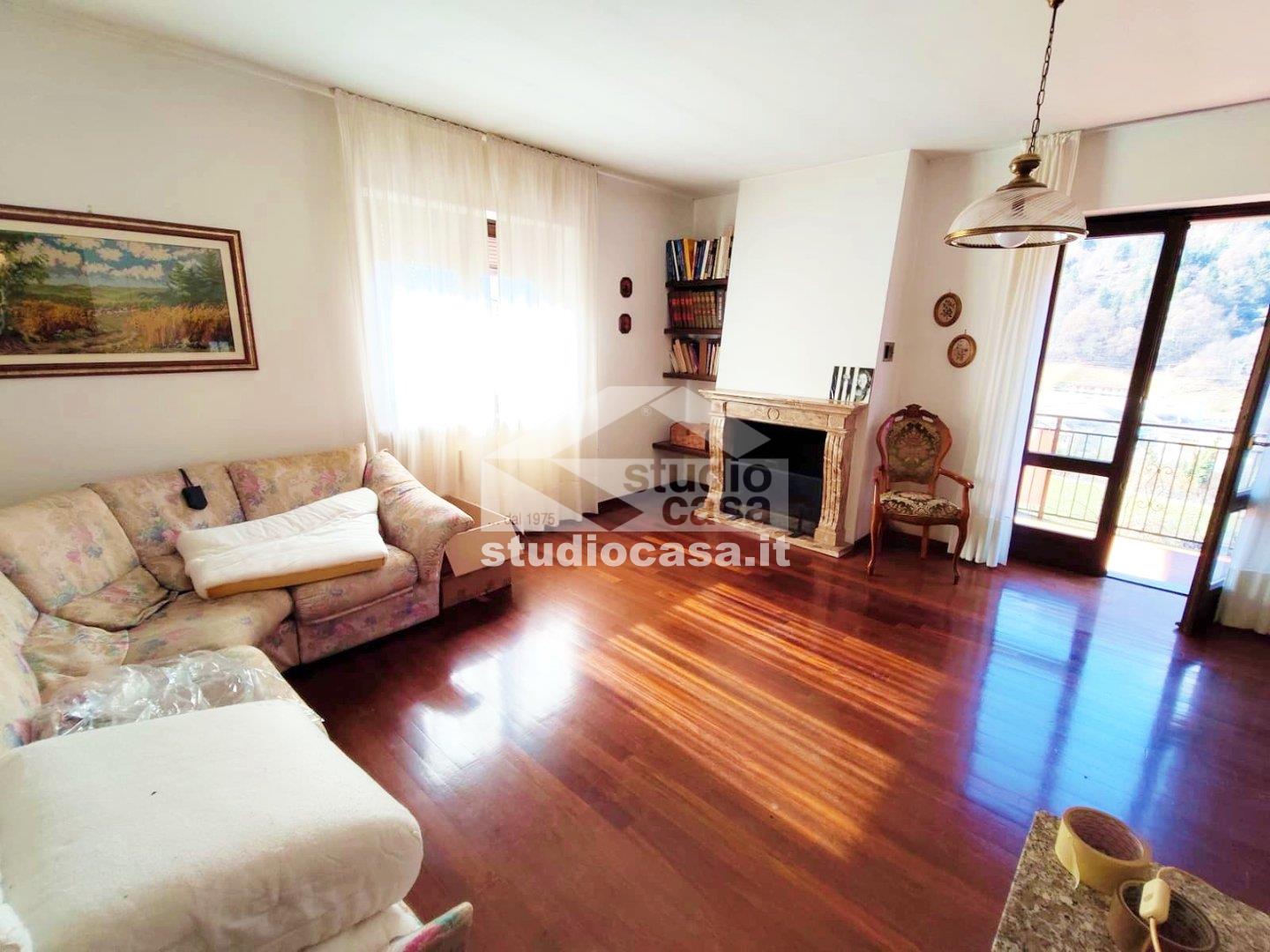 Appartamento in vendita a Gandellino