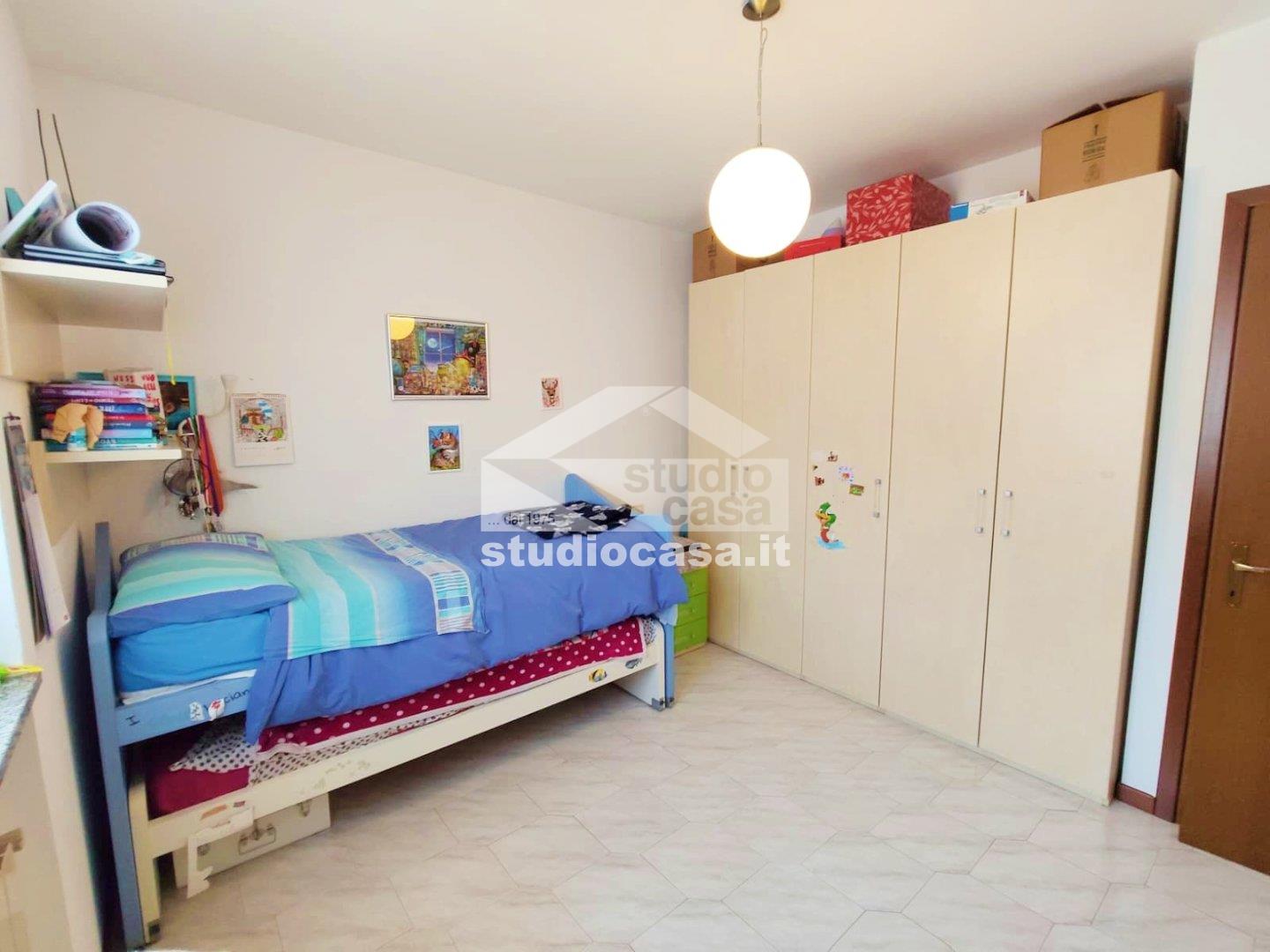 Villa a schiera di testa in vendita a Piario