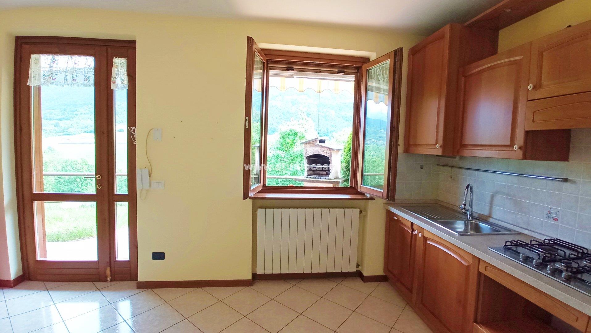 Appartamento in vendita a Onore