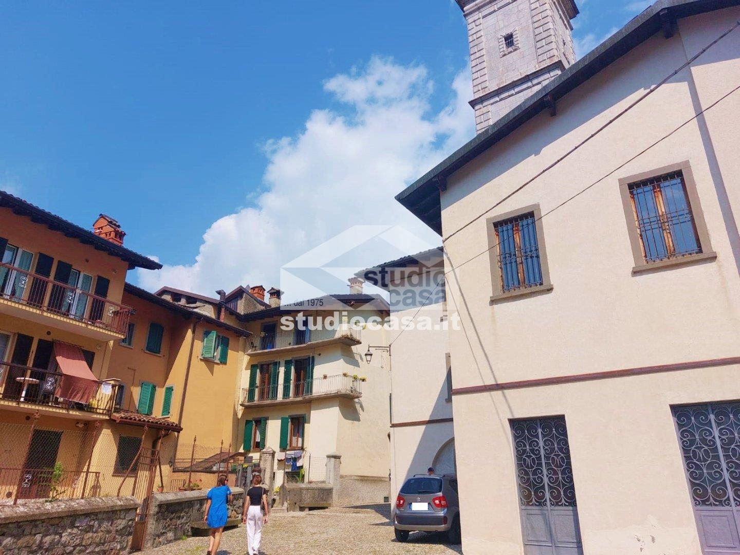 Casa Plurifamiliare in vendita a Ardesio