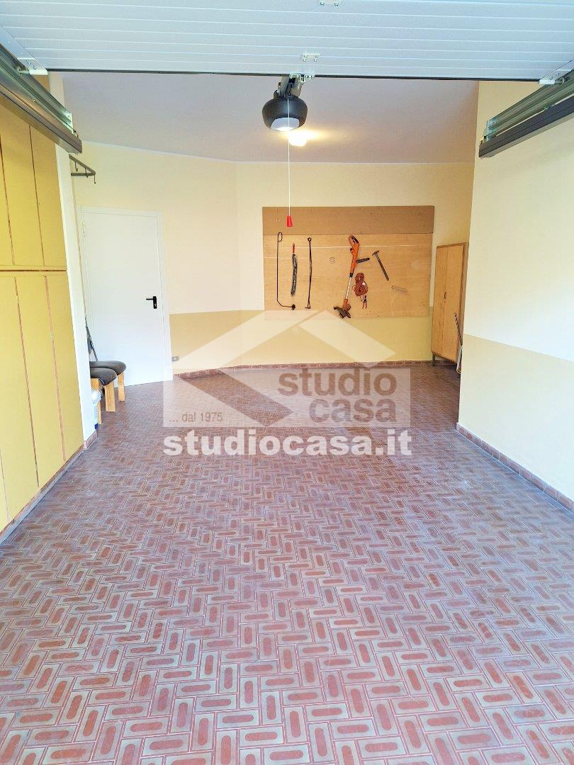 Villa Plurifamiliare in vendita a Onore