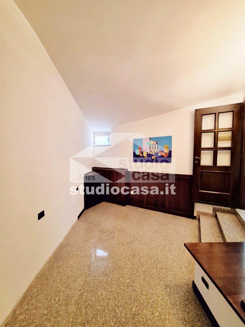 Villa Plurifamiliare in vendita a Onore