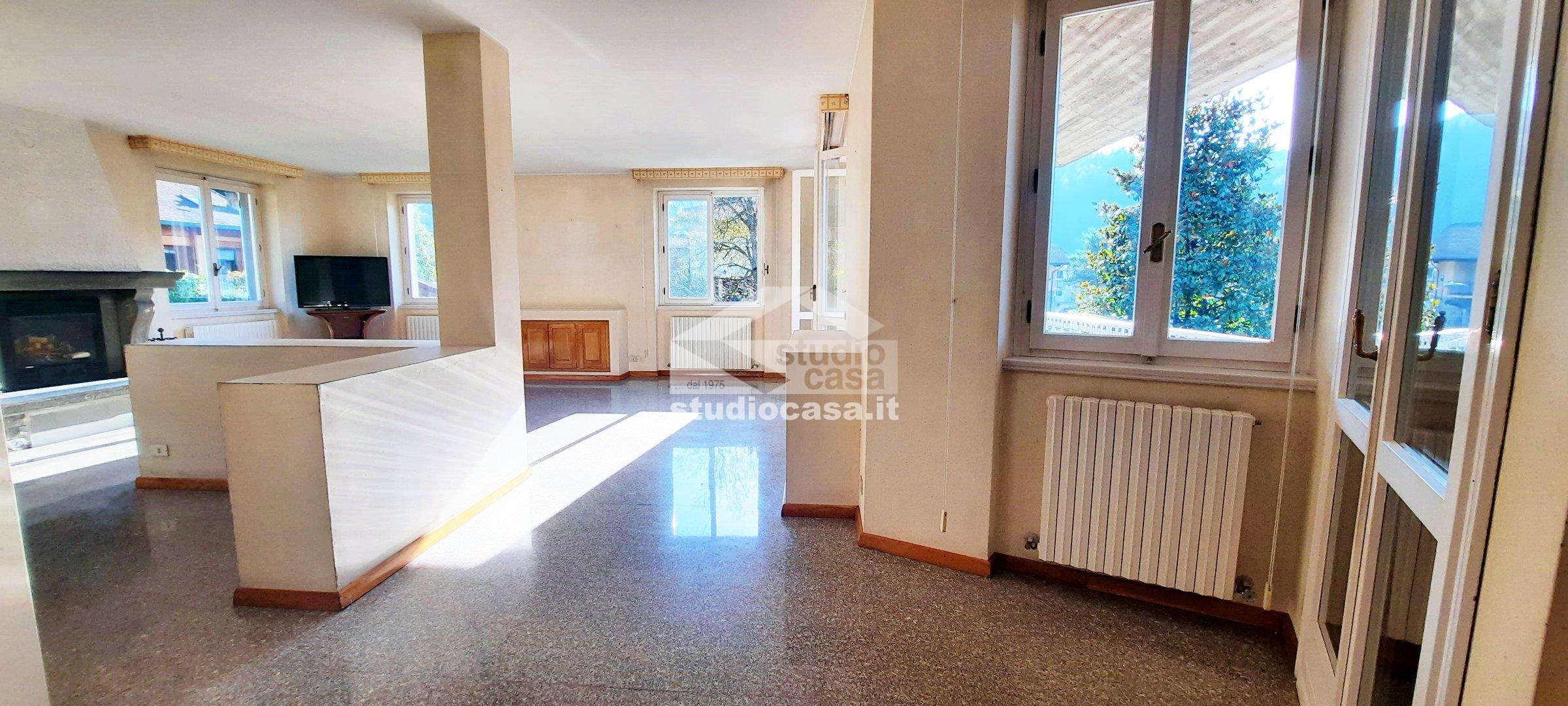 Villa Plurifamiliare in vendita a Onore