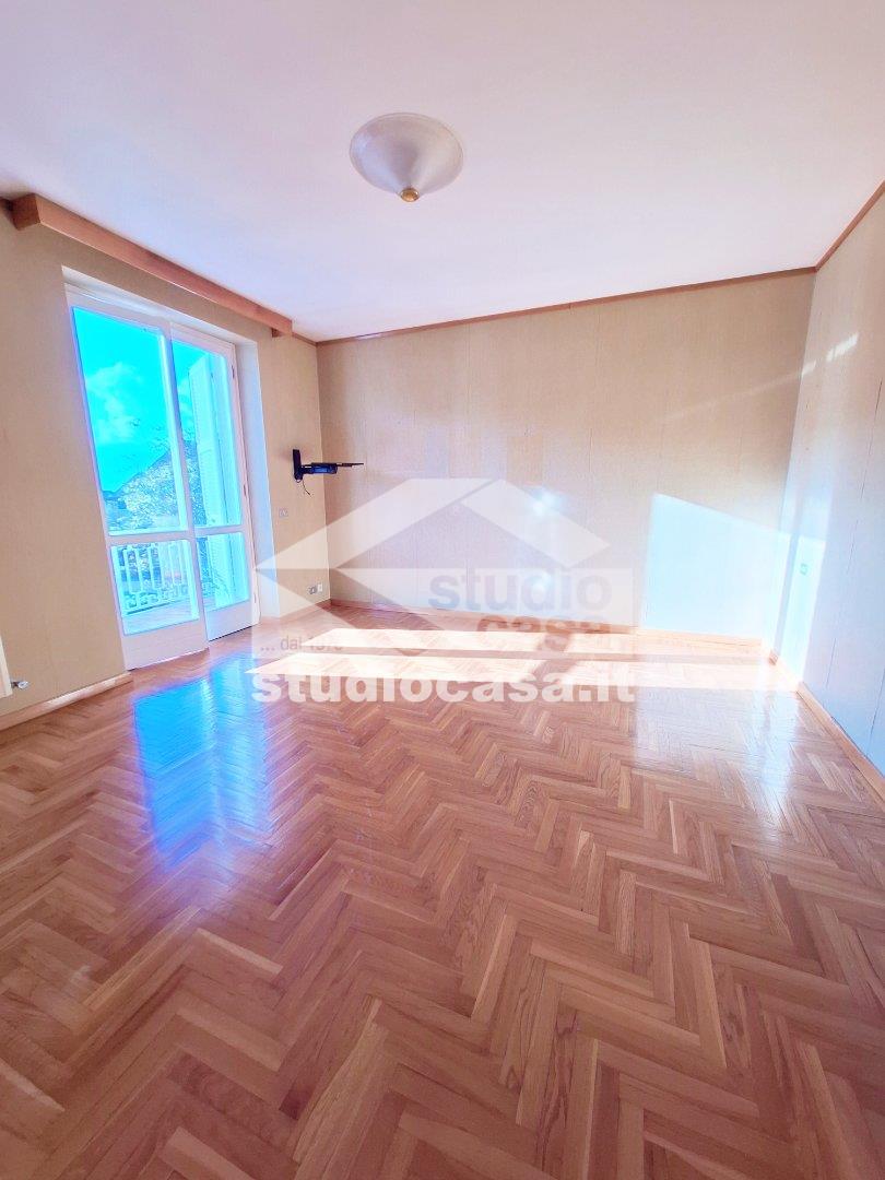 Villa Plurifamiliare in vendita a Onore