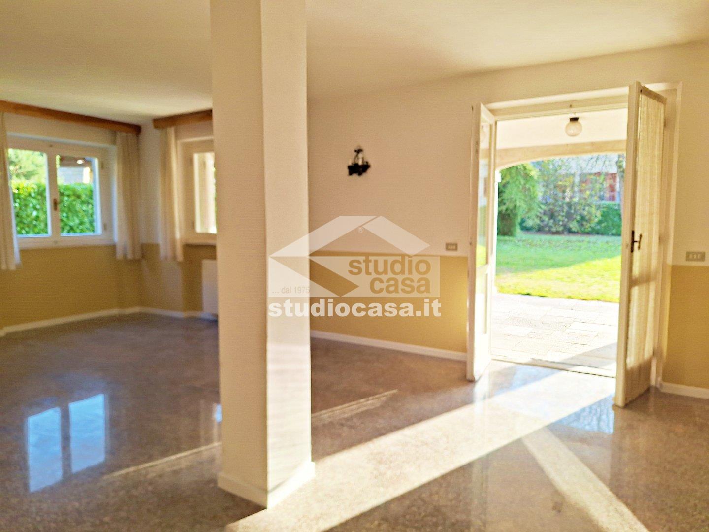 Villa Plurifamiliare in vendita a Onore