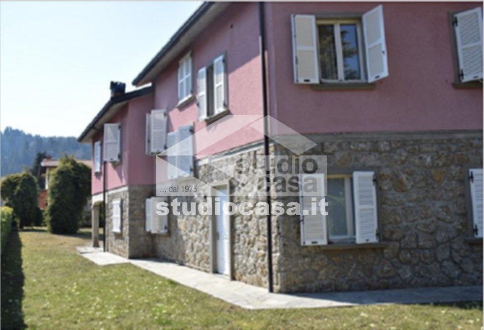 Villa Plurifamiliare in vendita a Onore