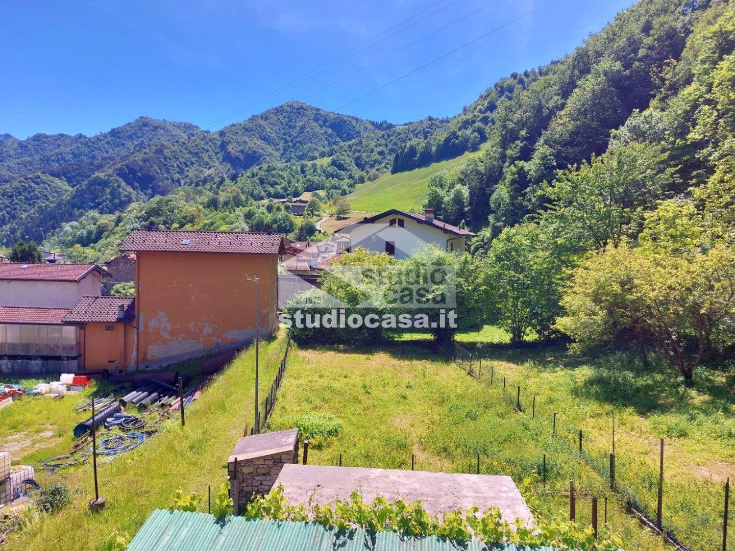 Casa Unifamiliare in vendita a Clusone