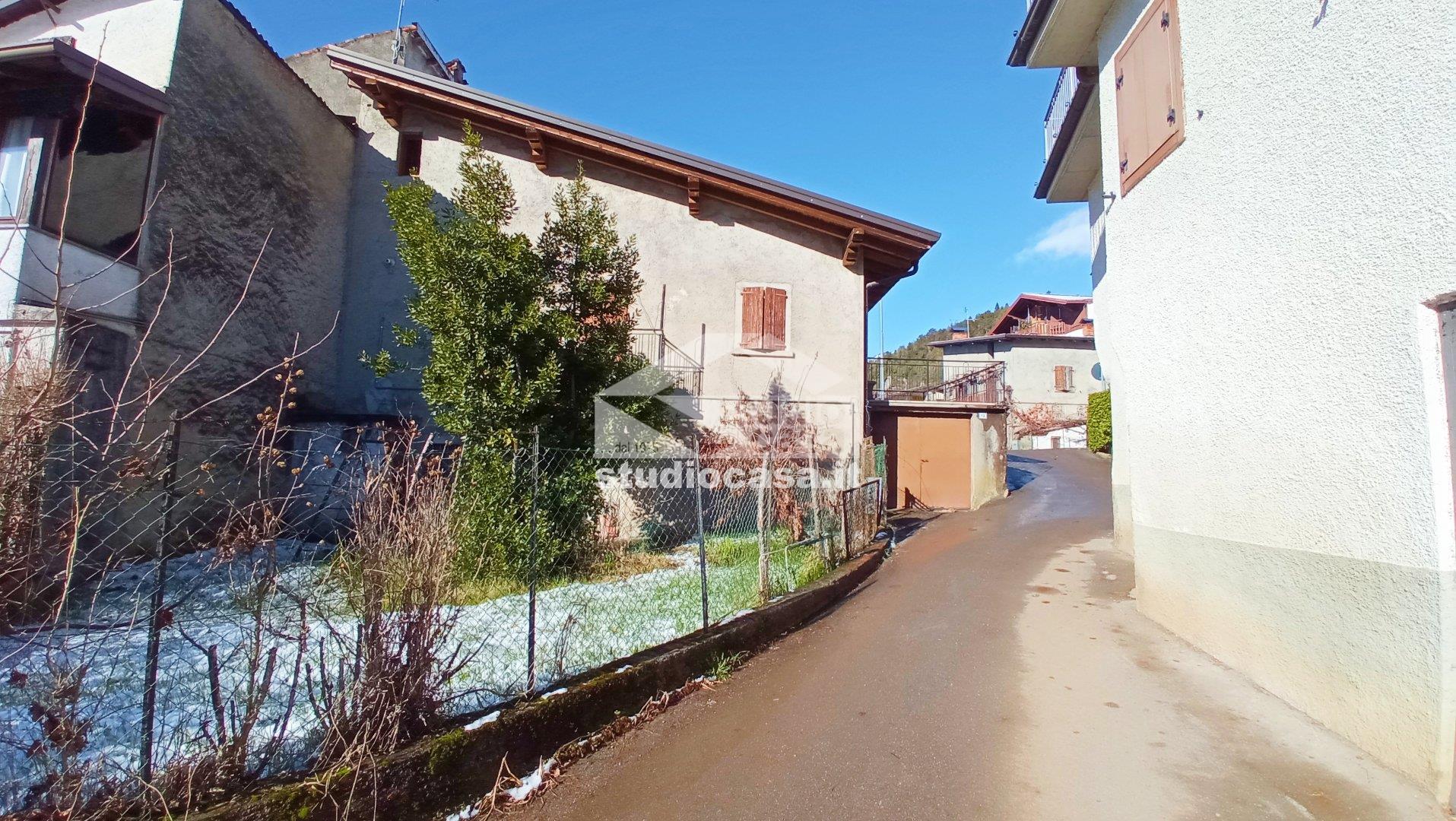 Casa Unifamiliare in vendita a Castione della Presolana