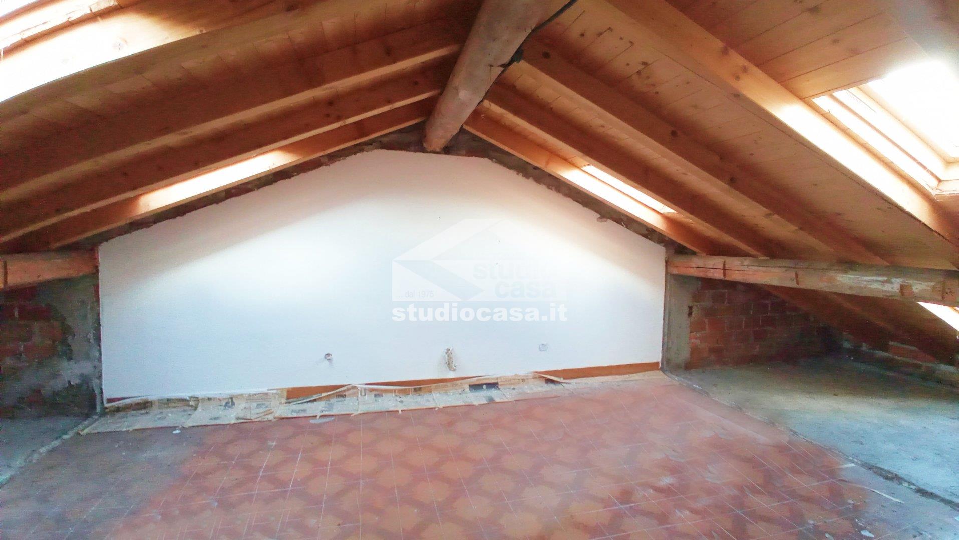 Appartamento in vendita a Clusone