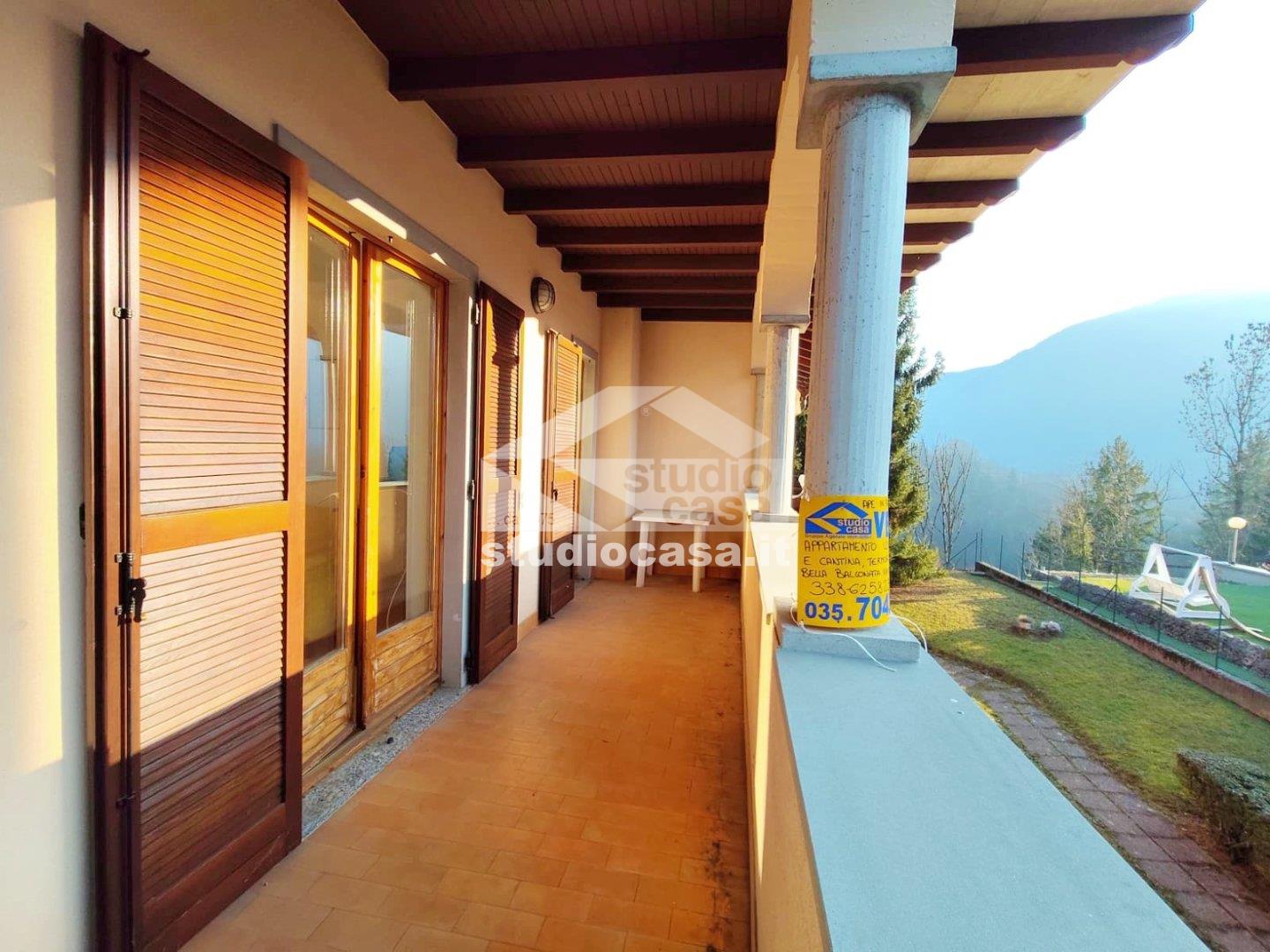 Appartamento in vendita a Rovetta