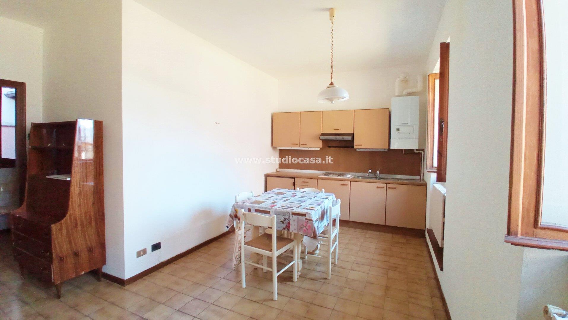Casa Bifamiliare in vendita a Villa d