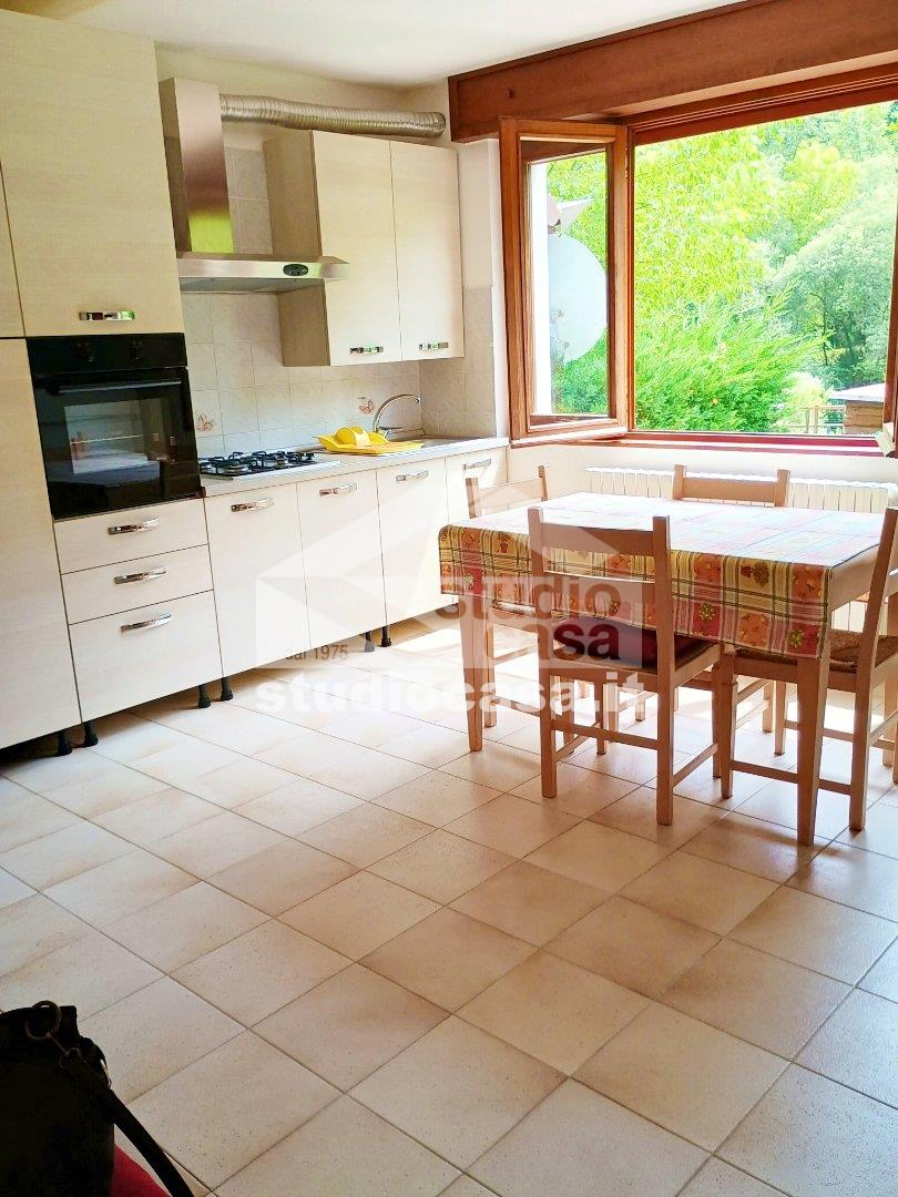 Appartamento in vendita a Gorno