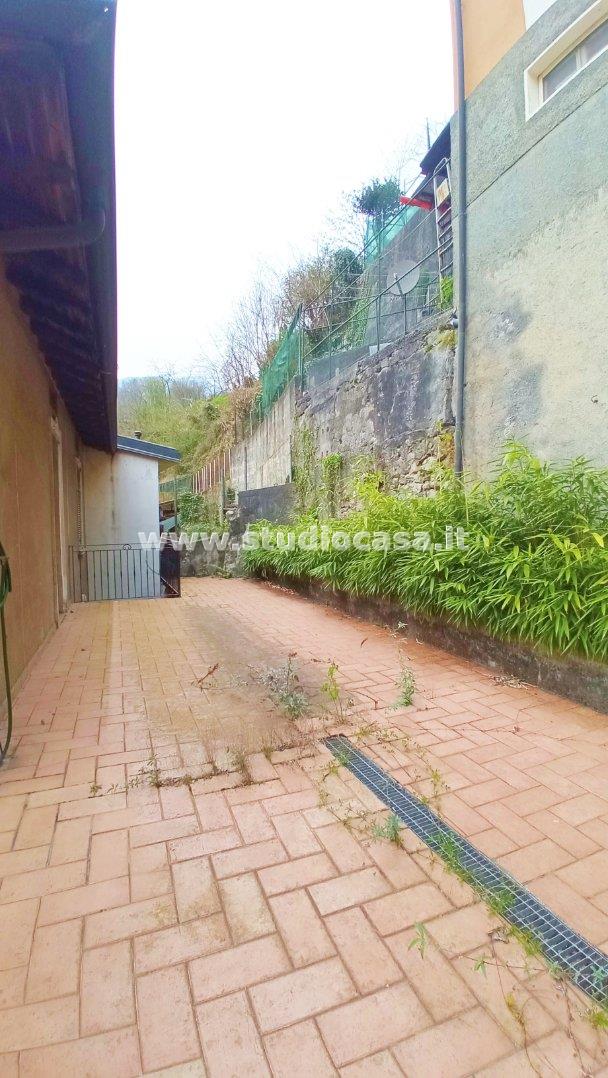 Casa Bifamiliare in vendita a Ponte Nossa